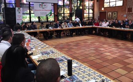 Líder nacional del PRI atiende preocupaciones de connacionales en EU