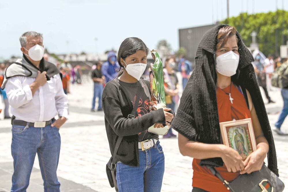Una de las actividades durante la celebración a la Virgen será encender una vela como símbolo de presencia. Foto: ARCHIVO EL UNIVERSAL