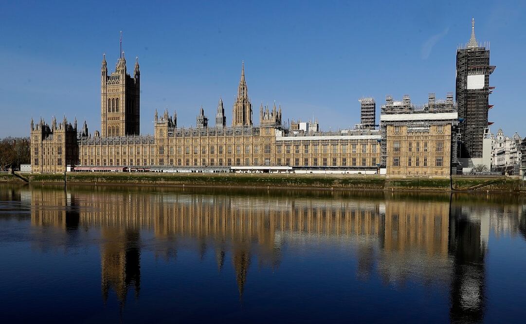 Reino Unido también padece por la pandemia del coronavirus (Foto: AP)