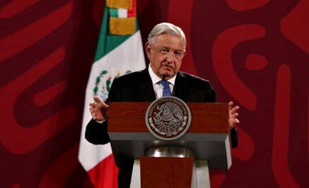 AMLO felicita a la Marina en su día; reconoce su lealtad