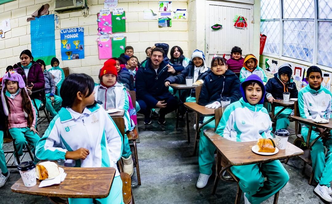 Samuel García encabezó ceremonia de reinicio del Ciclo Escolar 2024-2025 en Nuevo León. Foto: Especial
