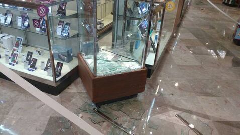 Asaltan Sanborns en Lomas Verdes; hay cuatro detenidos