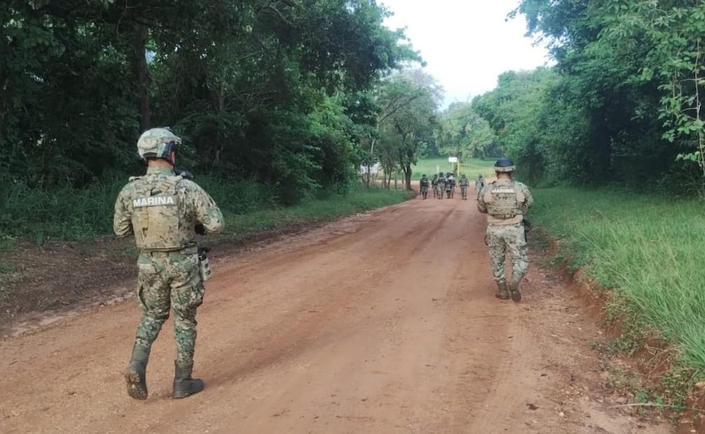 Durante la atención de la emergencia, personal naval permaneció en la zona en coordinación con las autoridades civiles y militares. Foto: Secretaria de Marina-Armada de México