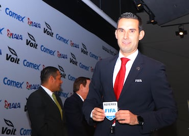 FIFA confirma a silbantes mexicanos para Rusia 2018