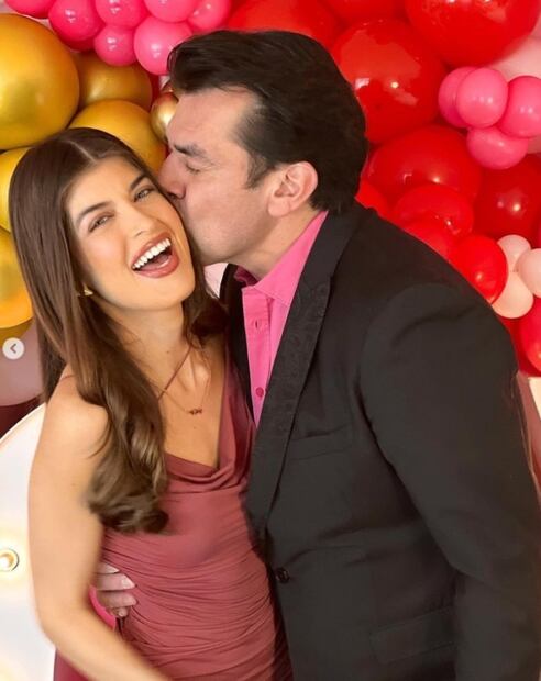 Foto reúne a la hija mayor y a los gemelitos menores de Jorge Salinas