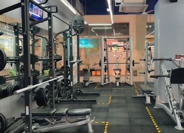 Ataque armado en gimnasio de la Doctores; una pareja resulta herida