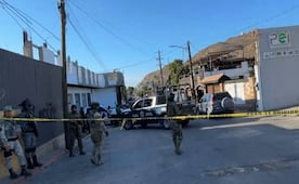 Fin de semana violento en Baja California Sur; cinco muertos entre balacera en bar y accidentes carreteros