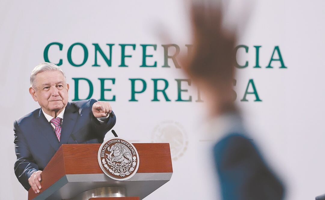 El presidente Andrés Manuel López Obrador regresó a su espacio habitual en las conferencias matutinas en Palacio Nacional, al reportarse recuperado de Covid-19. Fotos: Berenice Fregoso. EL UNIVERSAL