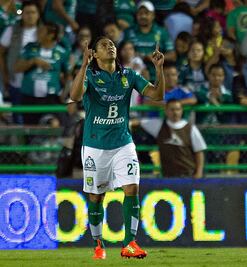 León hace ver mal a los millonarios Tigres