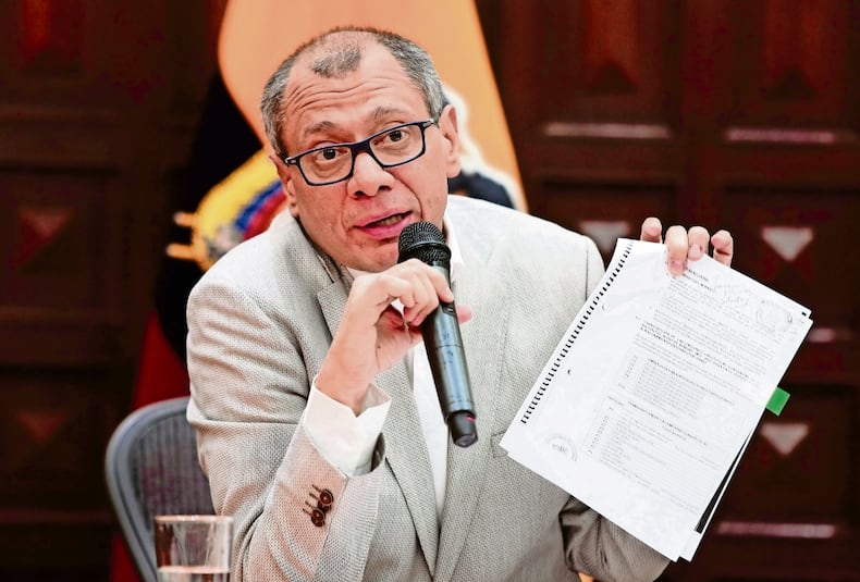 Solicitan a México entrar a embajada y detener a JORGE GLAS