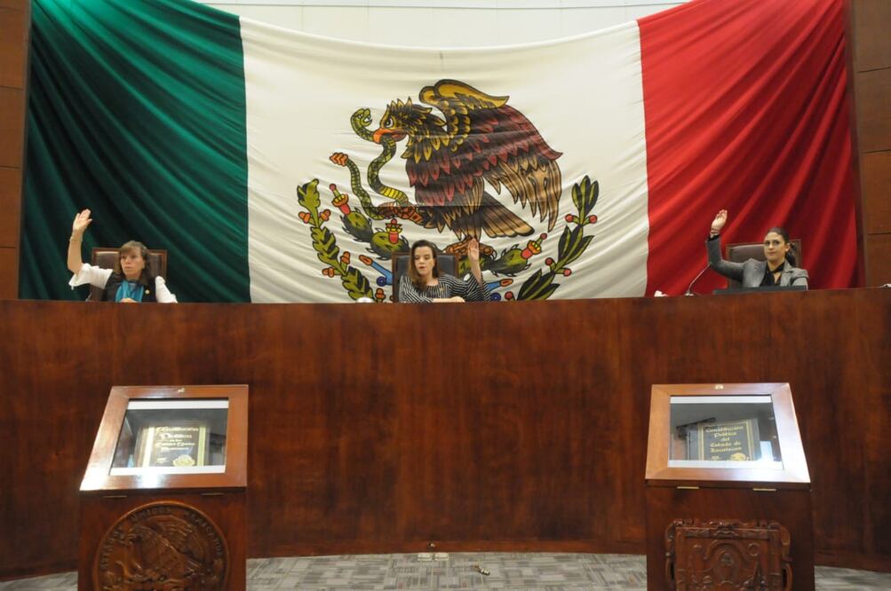 Sesión en el Congreso de Zacatecas (FOTO: ESPECIAL)