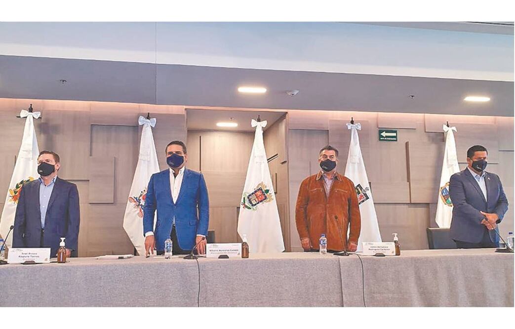 El gobernador de Michoacán, Silvano Aureoles, y el de Nuevo León, Jaime Rodríguez Calderón. Foto: ESPECIAL