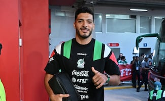 Raúl Jiménez permanecería en Inglaterra con este club