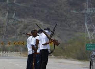 Surge otro grupo de autodefensa cerca de Petatlán, Guerrero