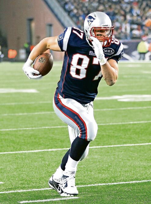 Gronkowski es de los alas cerradas más dominantes de la NFL (ARCHIVO. EL UNIVERSAL)
