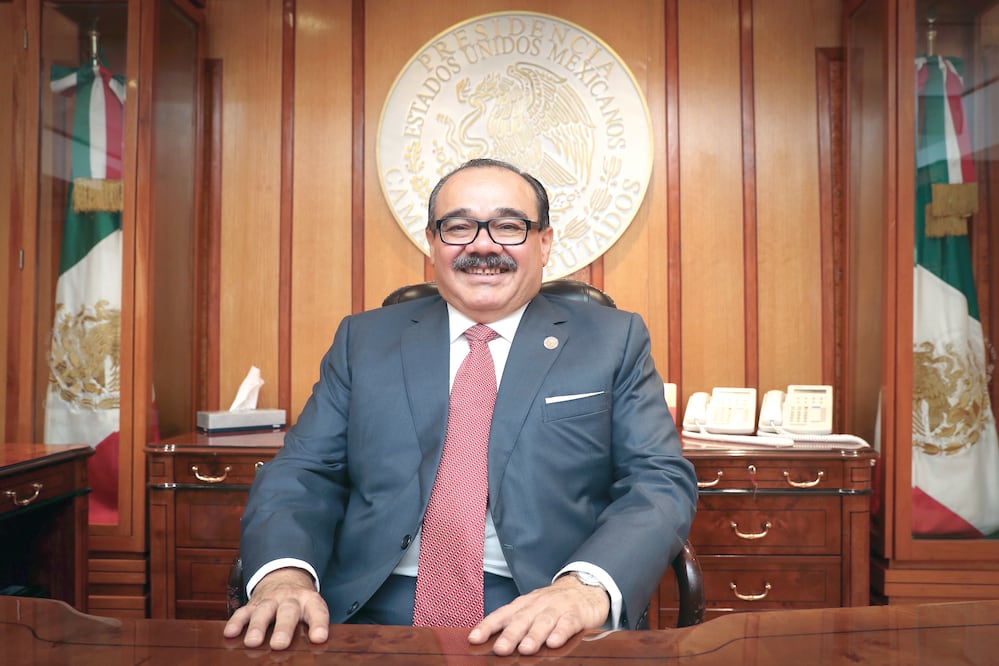 Se va el presidente de la Cámara de Diputados