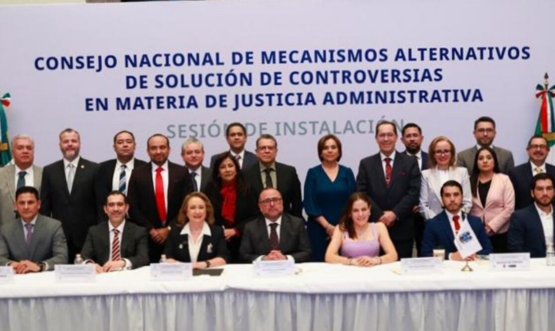 La Ministra Yasmín Esquivel asistió a la sesión de instalación del Consejo Nacional de Mecanismos Alternativos de Solución de Controversias en materia de Justicia Administrativa. Foto: Especial