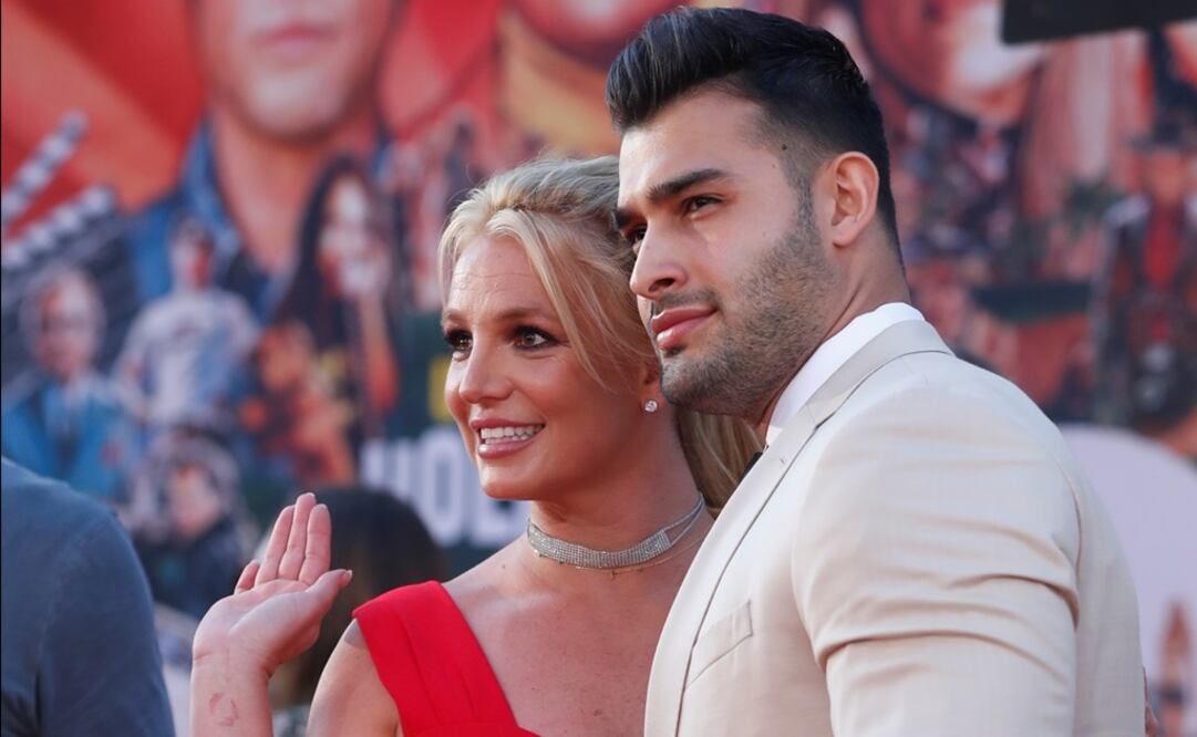Britney Spears y su pareja Sam Asghari. Foto: EFE 