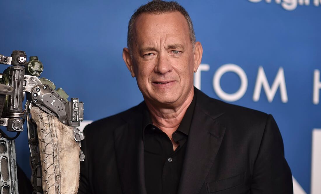 En tono de broma, Hanks dijo que prefiere recrear una experiencia en el espacio que pagar tanto dinero.