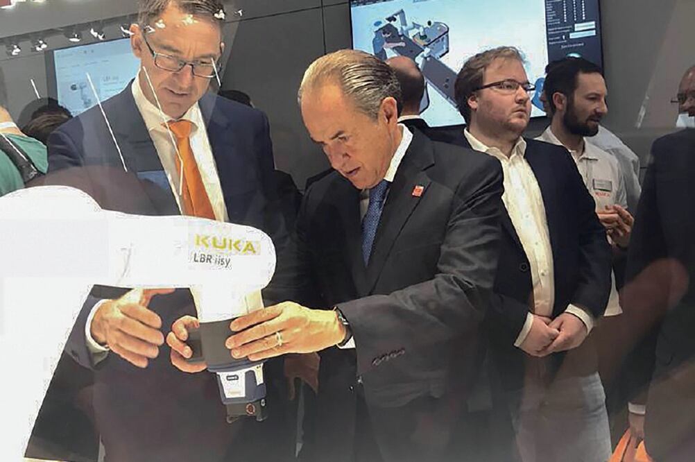 El gobernador Juan Manuel Carreras dijo que en la entidad se desarrolla una plataforma para elaborar productos de alta tecnología.