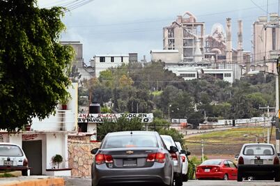 Atotonilco: envuelto en polvo y con enfermos