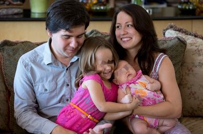 Pianista ucraniano halla asesinadas a sus dos hijas en Texas