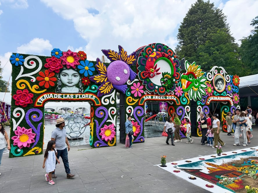 El barrio de San Ángel se llena de color con la Feria de las Flores 2026. Foto: Facebook Secretaría de Turismo de la Ciudad de México