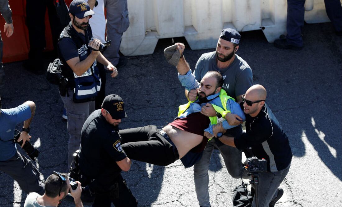 Una fuente de la Policía señaló que las movilizaciones van a la baja. FOTO: EFE