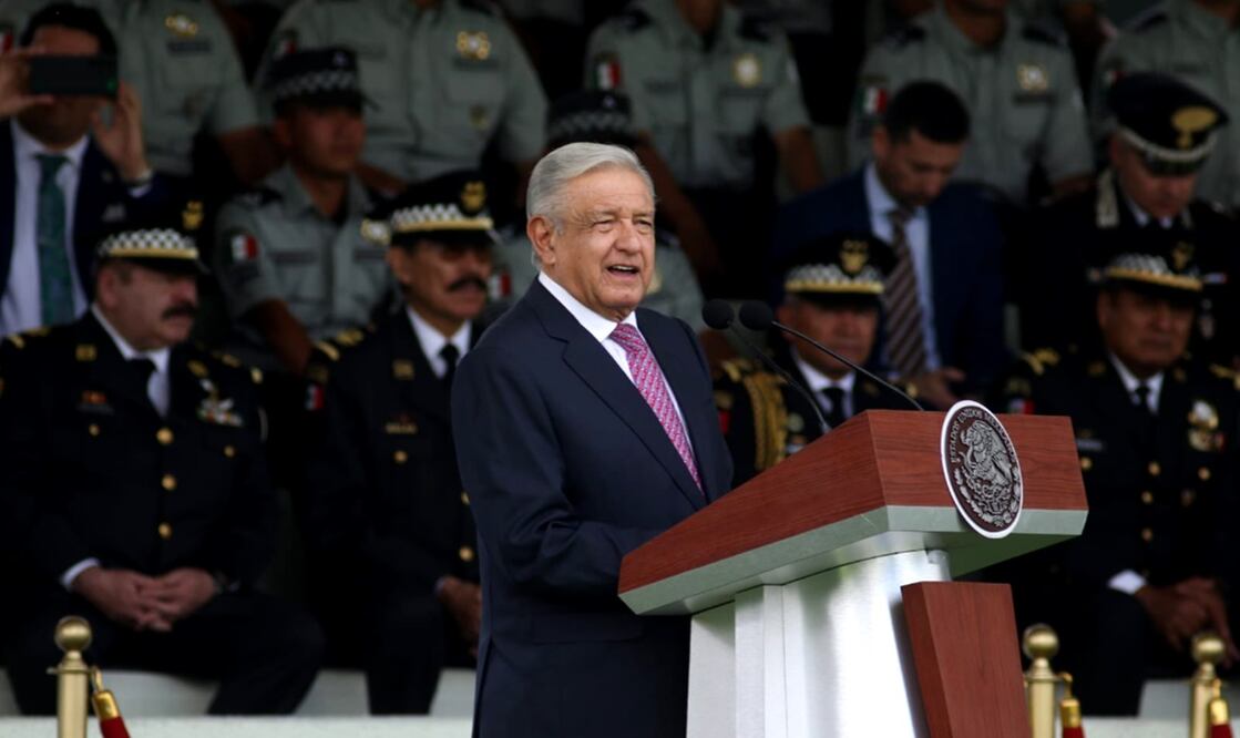 El presidente Andrés Manuel López Obrador afirmó que tiene mucha fe en que su gobierno seguirá avanzando y serenando al país porque ya no existe un narcoestado. Foto: Carlos Méjía
