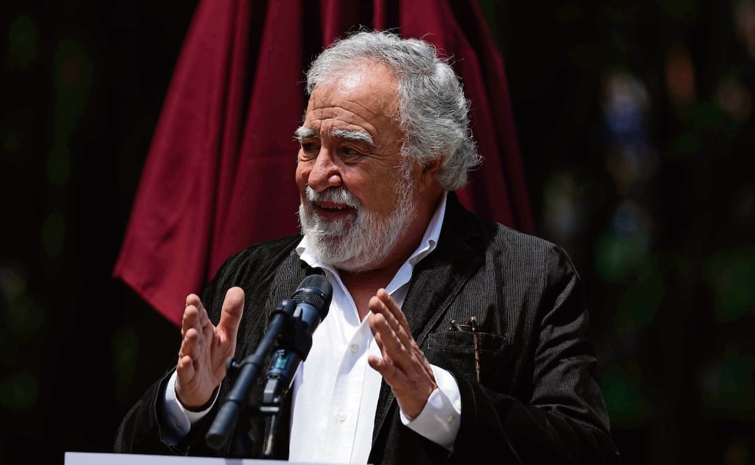 Alejandro Encinas dijo que va a trabajar en conjunto a Clara Brugada para construir un nuevo modelo de desarrollo en la ciudad. Foto: Diego Simón | El Universal