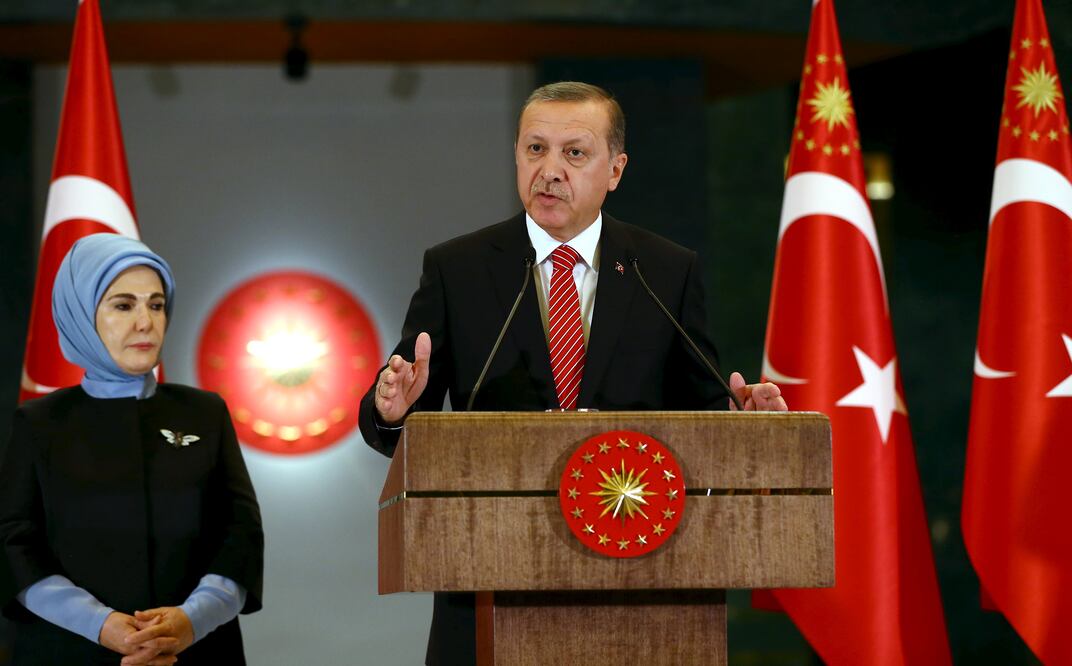 El presidente recordó que Turquía había advertido a Rusia "en varias ocasiones y por varios canales" su preocupación respecto a sus intervenciones en la zona (REUTERS)