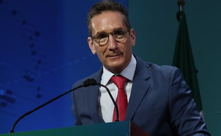 Banqueros piden certidumbre a AMLO; anuncian plan de financiamiento a Pymes