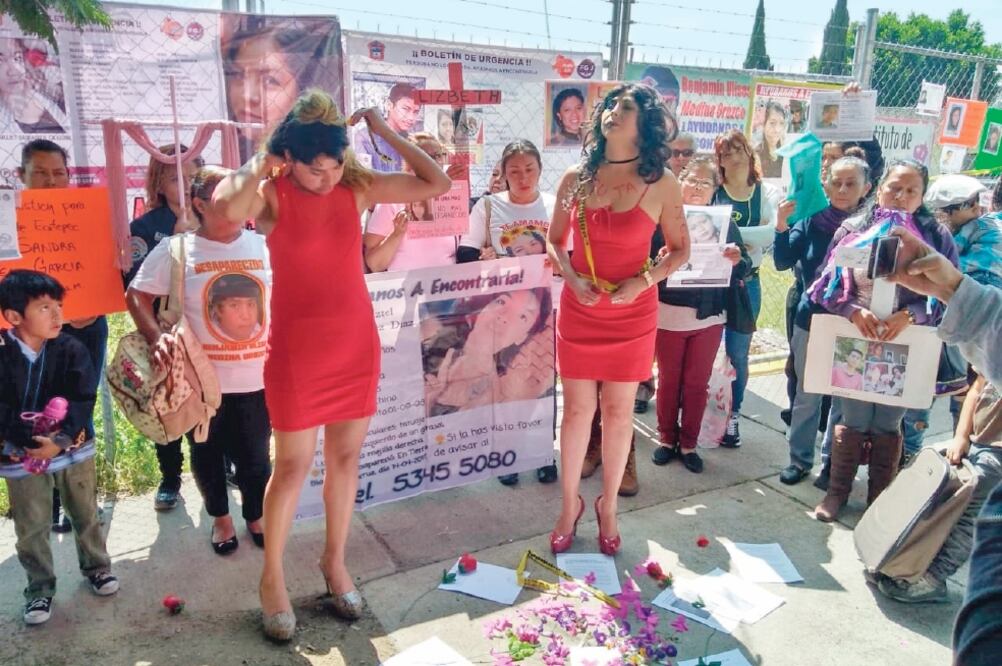 Familias denuncian nulos resultados de las autoridades para acabar con los feminicidios y en las indagatorias de mujeres desaparecidas. (ESPECIAL)