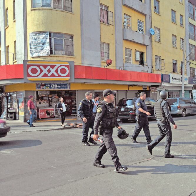Aseguramiento. En San Cosme, luego de la balacera, los dos hombres fueron aprehendidos; huían en motocicleta (ESPECIAL)