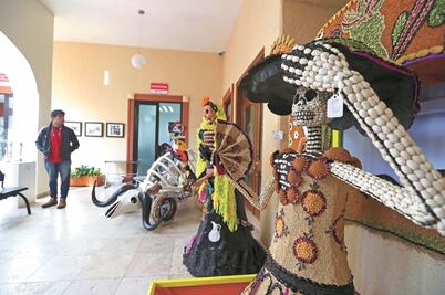 Catrinas también pasean en Metepec