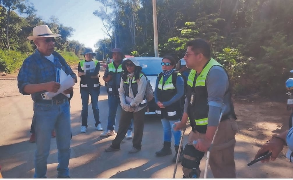 Vigilancia durante el recorrido de expertos de la Comisión de Protección al Patrimonio Arqueológico en Chetumal. Foto: Comisión de Protección al Patrimonio Arqueológico