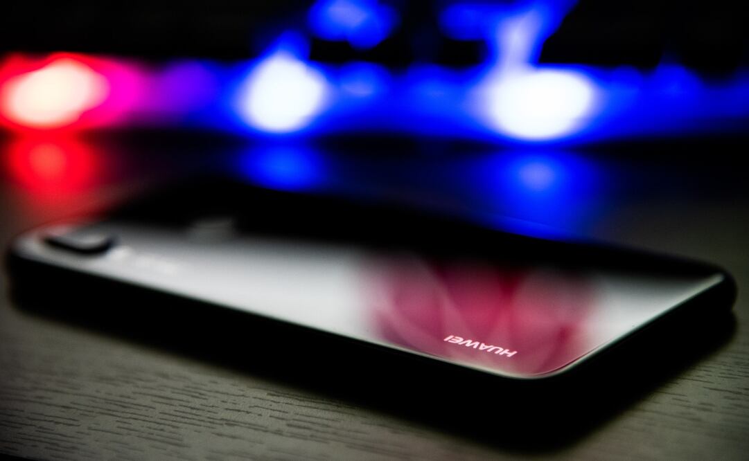 Empresas y organismos públicos de Estados Unidos no pueden hacer tratos con Huawei. Imagen Pixabay