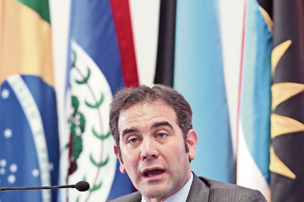 El consejero presidente del INE dijo que las redes no son el espacio idóneo para el desarrollo de la democracia (ARCHIVO EL UNIVERSAL)