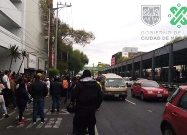 Comerciantes del Barrio Chino se manifiestan en San Antonio Abad