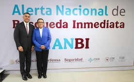 Rosa Icela y Harfuch recorren Centro de la Alerta Nacional de Búsqueda; buscan que cada ficha cuente con carpeta de investigación