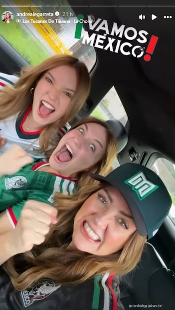 Andrea Legarreta con sus hijas Mía y Nina rumbo al partido México-Chequia.