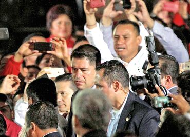 Denuncian robo de arma a militar del EMP