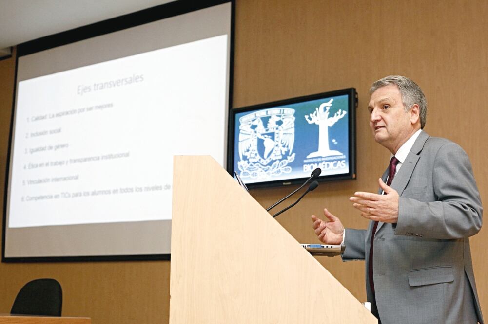 Juan Pedro Laclette, coordinador de Posgrado, presentó su proyecto de trabajo que entregó el pasado lunes a la Junta de Gobierno de la UNAM (YADÍN XOLALPA. EL UNIVERSAL)