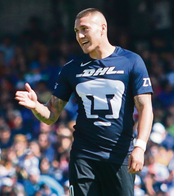 Nicolás Castillo cumplió con su castigo y enfrentará a Rayos (lleÁLVARO PAULIN. IMAGO7)