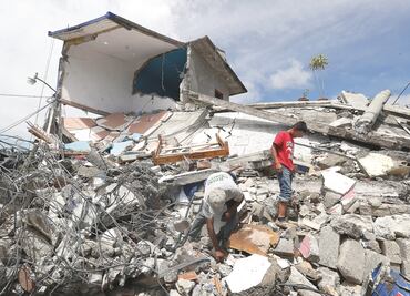 Acusan que ayuntamiento de Cuernavaca retuvo donativos para damnificados