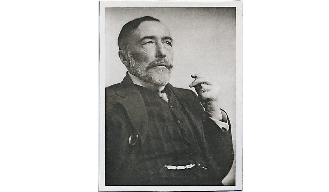 Antes de consagrarse a escribir, Joseph Conrad fue capitán de la marina mercante. Foto: Yale University