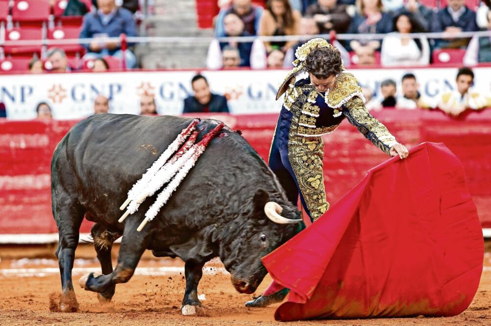 Meritoria resultó la manera de estructurar la faena, por lo que cortó oreja (PAULINO SANTIAGO)