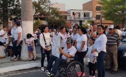 VIDEO Policías de Campeche exigen la revocación de mandato de la gobernadora Layda Sansores