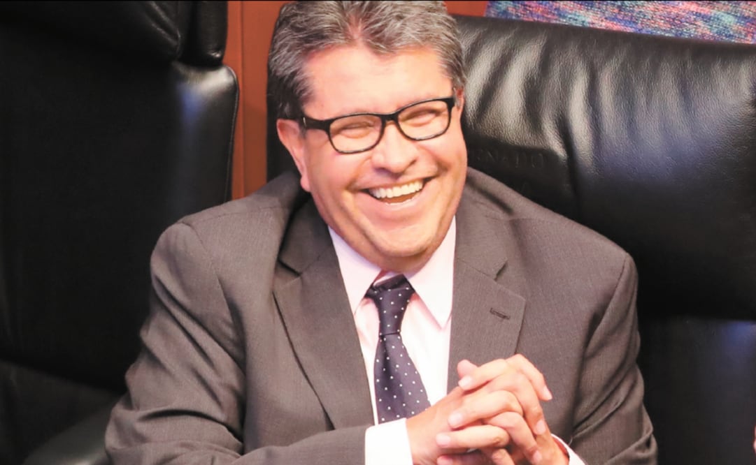 Carlos Loret de Mola revealed information on Ackerman and his wife - Photo: File photo/EL UNIVERSAL