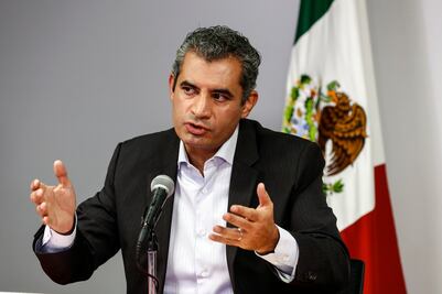 Tras crisis en San Lázaro, es momento de investigar patrimonio de Anaya: Ochoa